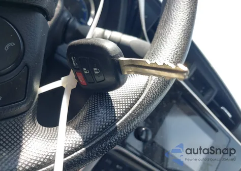 2017 Toyota Corolla Le z USA, uszkodzony, nr VIN 2T1BURHE6HC918841